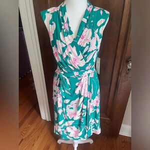 Eliza J Green Floral Faux Wrap Belted Sleeveless Women Size 8
